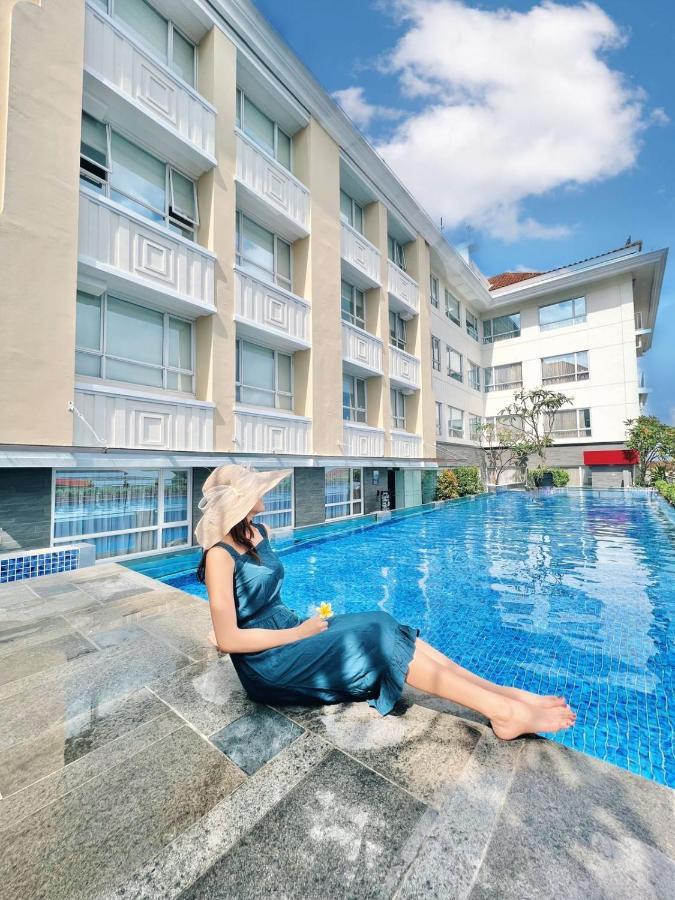Hotel Grand Zuri Malioboro Yogyakarta Exterior foto