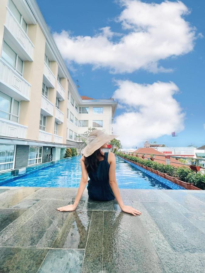 Hotel Grand Zuri Malioboro Yogyakarta Exterior foto