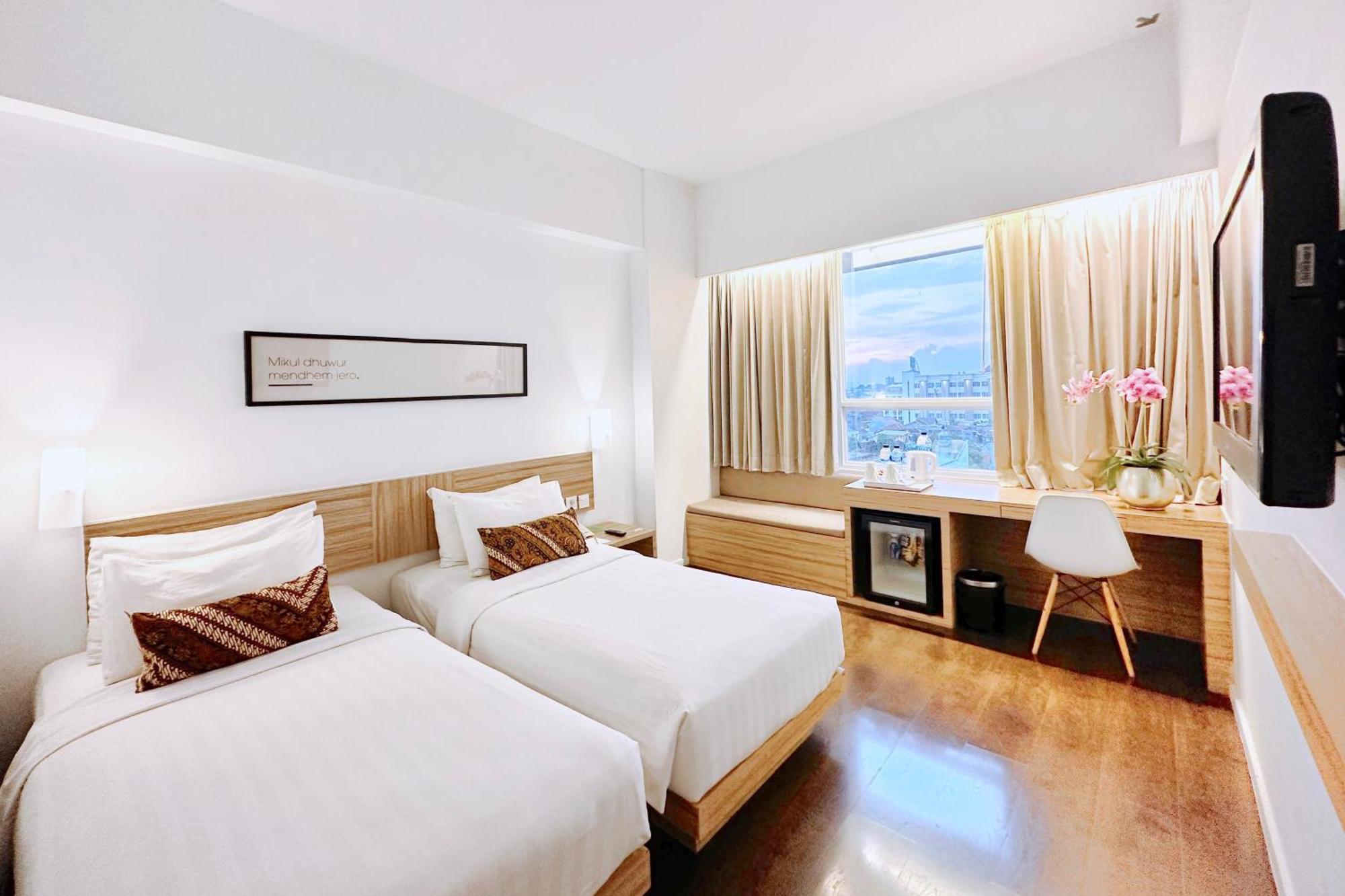 Hotel Grand Zuri Malioboro Yogyakarta Exterior foto