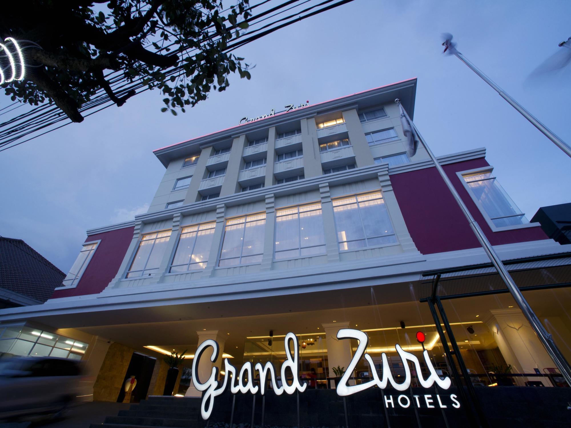 Hotel Grand Zuri Malioboro Yogyakarta Exterior foto